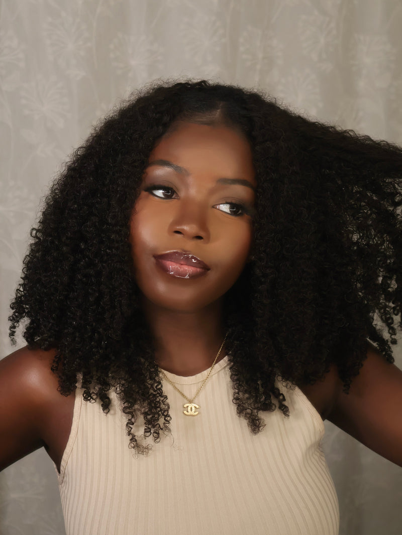 NATURAL TEXTURED V-PART WIGS